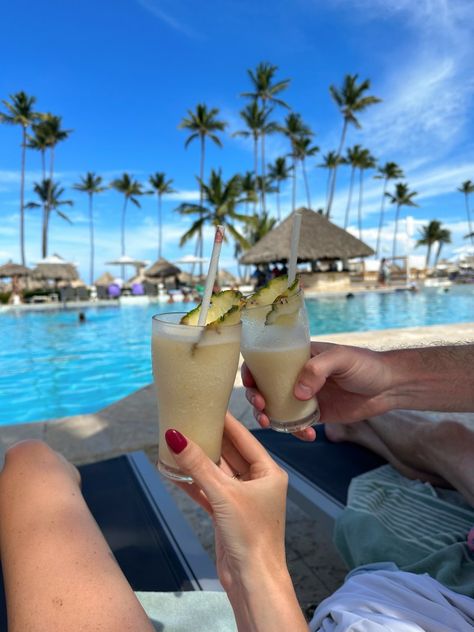 Iberostar Grand Bavaro Punta Cana, Punta Cana Couple Pictures, Cabana Poses, Cancun Mexico Photo Ideas, Dominican Republic Photo Ideas, Punta Cana Pictures Photo Ideas, Things To Do In Punta Cana, Punta Cana Photo Ideas, Resort Photo Ideas