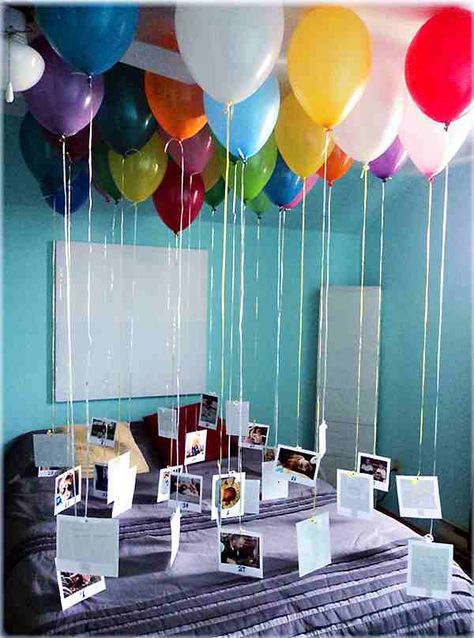 fill balloons with helium, attach a ribbon with a photo and a memory or reason why you love them on the back of the photo. Gather them all together (I used the bed for photo support) in any room in your house and wait for the birthday surprise.  175   33 30th Birthday, Boyfriend Gifts, Adult Birthday Party, 30th Birthday Gifts, Birthday Surprise, Birthday Presents, Party Time, Party Planning, Cute Gifts