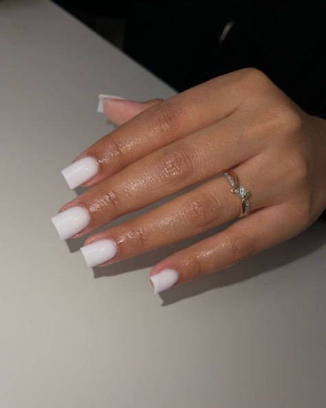 Basic Mani Pedi, Crème White Nails, Cum White Acrylic Nails Square, Modern Square Nails, Nails 2024 Short Square, Light Skin Nails, Box Nails Short, Neutral Acrylic Nails Short, French Nails Heart Design