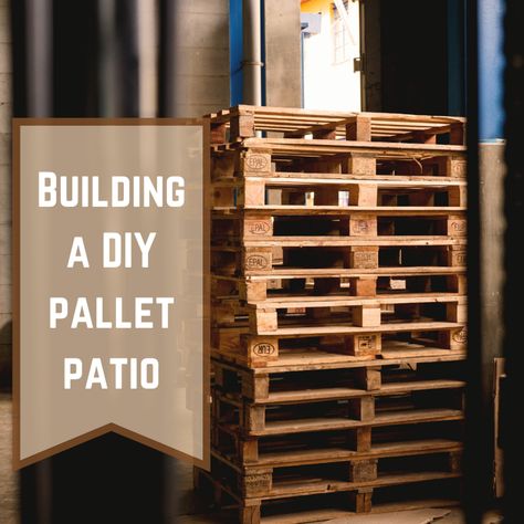 Skid Decks Pallet Wood, Wood Pallet Patio Deck, Pallet Board Deck, Diy Decking On A Budget, Pallet Decks Diy, Pallet Deck Diy Simple, Pallet Diy Decoration Ideas, Diy Pallet Pool Deck, Patio Pallet Ideas