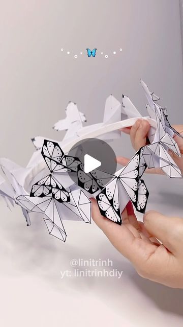 Butterfly Headband Diy, Butterfly Crown Diy, Crown Craft Ideas, Crown Making With Paper, How To Make Crown With Paper, Paper Crown Ideas, Diy Crown Paper, Crown Making Ideas, How To Make Butterfly With Paper