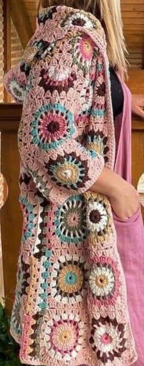 Cardigan Sweaters: Free Crochet Patterns Granny Square Poncho Pattern, Crochet A Vest, Vest Tutorial, Boho Crochet Patterns, Crochet Sweater Pattern, Crochet Cardigan Pattern Free, Granny Square Crochet Patterns Free, Hippie Crochet, Pull Crochet