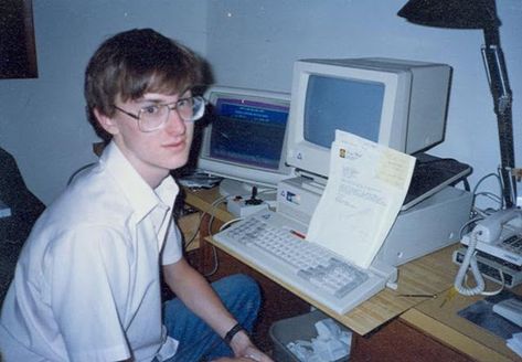 Amazing Portraits of ’80s Geeks ~ Vintage Everyday Napoleon Dynamite, 80s Nerd, Geek Guy, Nerd Aesthetic, Nerdy Guys, Nerd Outfits, Steve Wozniak, Computer Nerd, Nerd Fashion