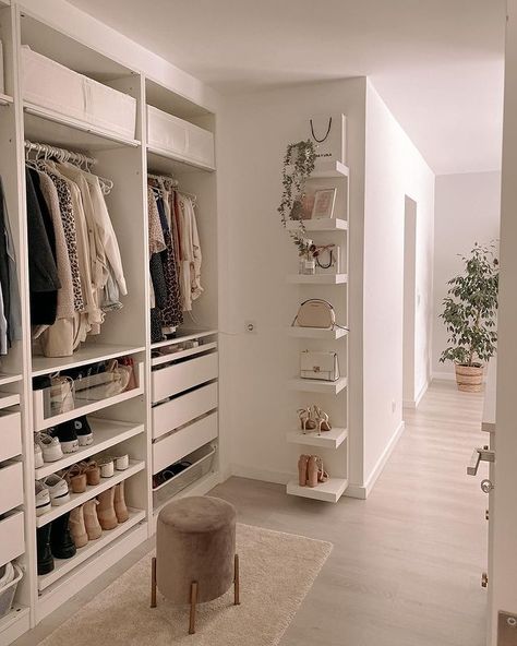 Ikea Dressing Room, A Walk In Closet, Ikea Lack Shelves, Design Ložnic, Dressing Room Decor, Wall Shelf Unit, Ikea Closet, Closet Design Layout, Dream Closet Design