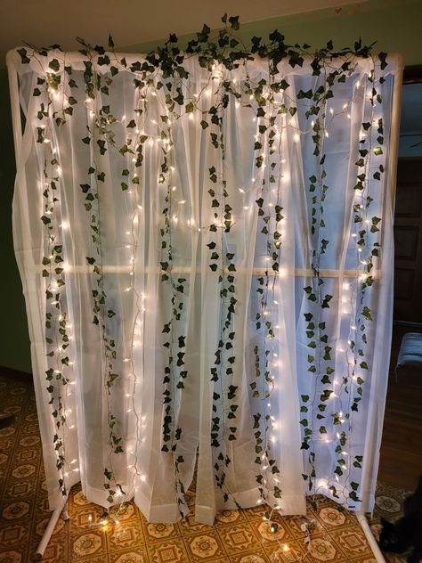 Elegant Photobooth Ideas, Greenery Wall With Lights Bedroom, Photo Wall Ideas Party Backgrounds, Aesthetic Photo Booth Background, Sheer Curtains Backdrop, Light Backdrop Birthday, Greenery Photo Booth, Backdrop Ideas Curtain, Pvc Pipe Photo Backdrop