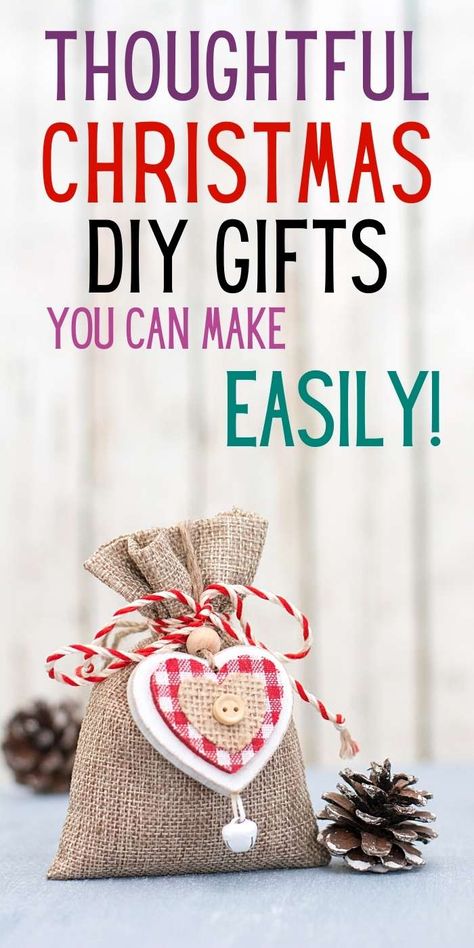 Diy Budget Christmas Gifts, Cheap Handmade Christmas Gifts, Easy Christmas Gifts To Make For Family, Gifts To Make For Christmas Homemade, Family Gift Ideas Diy, Homemade Family Gifts, Diy Co Worker Gift Ideas, Quick Christmas Gifts To Make, Easy Diy Xmas Gifts