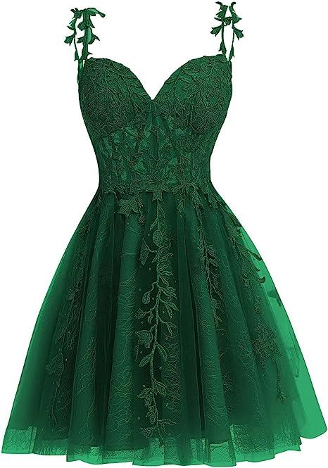 Short Green Quinceanera Dresses, Cute Green Short Dresses, Green Dresses Semi Formal, Green Floral Homecoming Dresses, Homecoming Dress For Plus Size, Homecoming Dresses Forest Green, Emerald Green Grad Dress Short, Enchanted Forest Themed Homecoming Dresses, Short Emerald Green Dresses