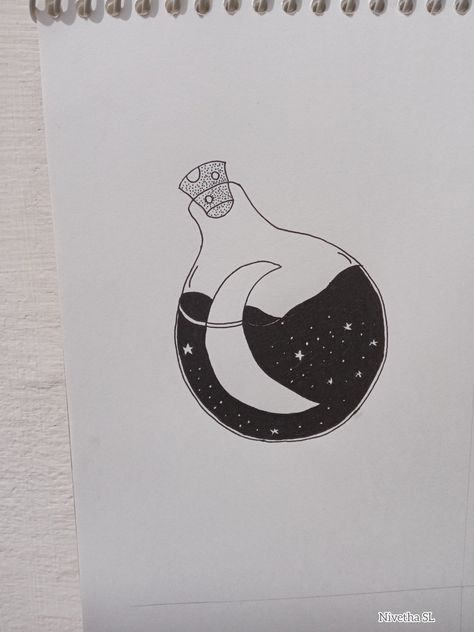 Jus a plain paper and a pen, you can do miracles. This one is a simple yet neat drawing. #circle #Black #Bulb #Moon Reference @Shihori Obata Shihori Obata, Moon Reference, Drawing Ideas Easy, Plain Paper, Easy Drawings For Kids, Black Pen, What To Draw, Ink Illustration, Ink Illustrations