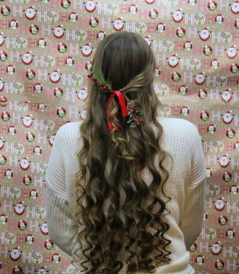 Gorgeous trendy hairstyle ideas for long hairsCute and easy hairstyle Aesthetic Christmas Hairstyles, Christmas Hairstyles With Ribbon, Christmas Elf Hairstyles, Hair Styles For Christmas, Cute Hairstyles For Christmas, Xmas Hairstyles, Christmas Wedding Hair, Christmas Hairstyles For Kids, Christmas Hairstyles For Women