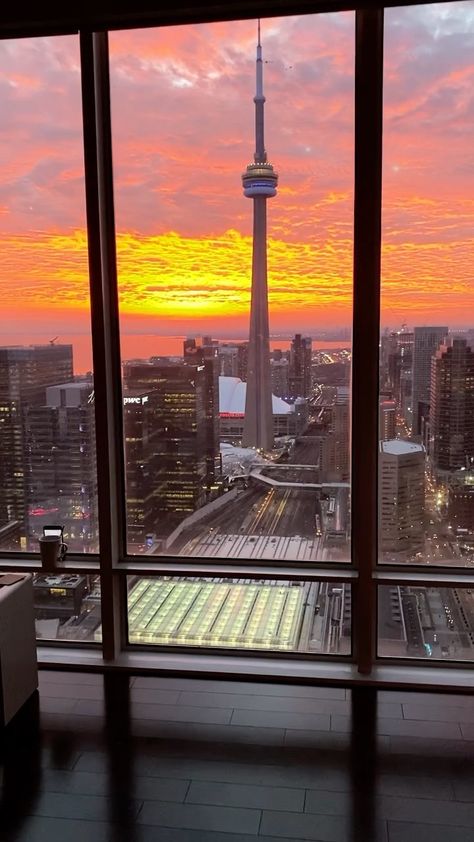 Toronto View Apartment, Toronto Canada Houses, Sunset In Canada, Toronto Real Estate, Toronto Canada Apartments, Apartment In Toronto, Downtown Toronto Apartments, Living In Canada Aesthetic, Toronto Apartment Aesthetic