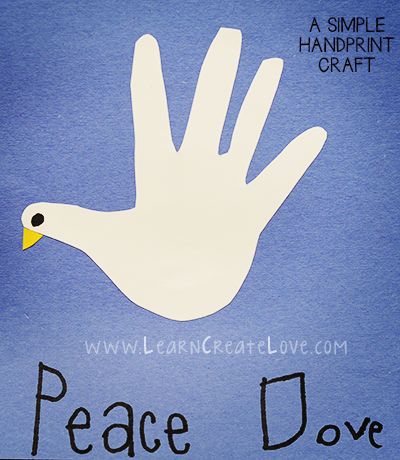 Handprint Dove Craft | LearnCreateLove.com Dove Craft, Peace Crafts, Sunday School Projects, Children's Church Crafts, Bible Story Crafts, Preschool Bible, Worksheets For Preschool, Bible Crafts For Kids, Peace Dove