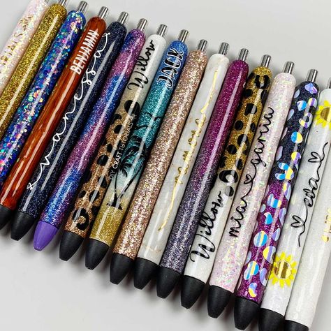 Epoxy Pens – DIY Craft Tutorials Epoxy Pens Tutorial, Epoxy Pens Diy, Papermate Inkjoy Gel Pens, Epoxy Pens, Pen Diy, Diy Epoxy, Diy Craft Tutorials, Glitter Pens, Craft Tutorials