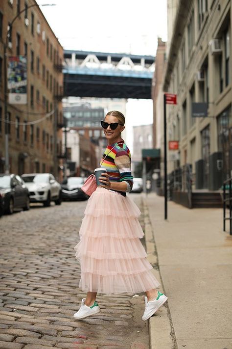 ATLANTIC-PACIFIC COLLECTION // TULLE SKIRTS Skirt With Sneakers Winter, Pink Tulle Skirt Outfit Winter, Tulle Skirt Fall Outfit, How To Style Printed Skirt, Tulle Skirt And Sneakers, Tulle Skirt With Sneakers, Maxi Skirt Sneakers Outfit, Maxi Tulle Skirt Outfit, Tulle Skirt Street Style