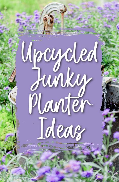 Diy Garden Pots & Planters, Repurposed Raised Garden Beds Upcycling, Canoe Planter Ideas, Flower Planters Outdoor Ideas, Upcycle Backyard Ideas, Garden Pots Ideas Outdoor Planters Solar Lights, Garden Pot Ideas Outdoor Planters, Upcycling Plant Pots, Decorating Ideas For Garden