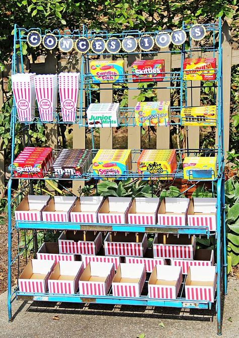 movie themed candy bar Outdoor Movie Party, Backyard Movie Party, Movie Night Birthday Party, Movie Birthday Party, Movie Themed Party, Sleepover Birthday Parties, Backyard Movie Nights, Backyard Movie, Movie Night Party