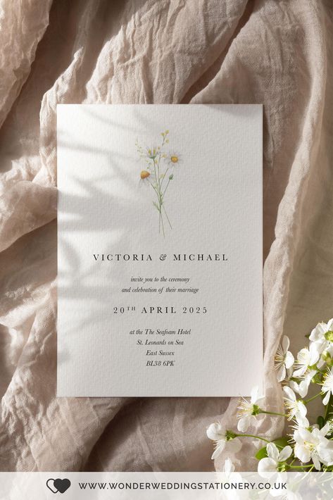 Daisy Wedding Invitations Simple Garden Wedding Invitations, Simple Floral Save The Date, Wedding Invitation Cards Minimal, Invitation To Wedding, Wedding Invitations Daisy, Cute Simple Wedding Invitations, Wedding Invite Wildflower, Late Summer Wedding Invitations, Garden Invitation Wedding