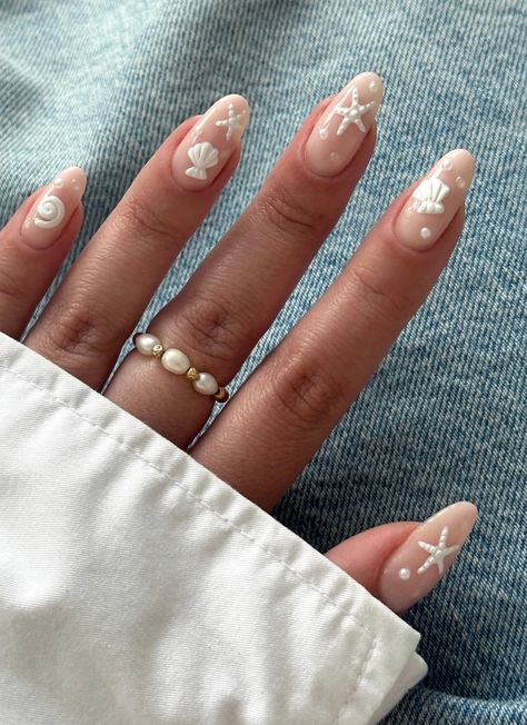 Your daily dose of the most viral beach nails from the biggest nail gurus! Find #summer 2024 nail inspo for the cutest summer nails, featuring ocean nails, vacation nails, beach nails, and tropical nails! #nails inspo #summernails Summer Nails 2024 Starfish, Seagull Nail Art, Nails Starfish Design, West Coast Nails, White Starfish Nails, Coastal Summer Nails, Beach Nails Starfish, East Coast Nails, Starfish Nails Design