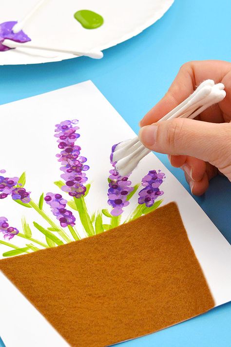 Spring Day Art For Kids, Lilac Crafts For Kids, Purple Colour Day Craft, Mother’s Day Painting For Kids, Step By Step Painting For Beginners Easy, Spring Toddler Crafts Easy, Easy Painting For Kindergarten, Wildflower Crafts For Kids, Spring Kids Crafts Easy