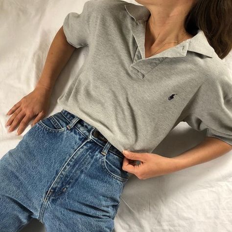 #fashion outfits Collar Shirt Outfits Aesthetic, Ralph Lauren Polo Outfits, Short Sleeve Outfits For School, Short Sleeve Outfits, Polo Ralph Lauren Outfits, Kaos Polo, Ralph Lauren Womens Clothing, Polo Shirt Outfits, Polo Outfit