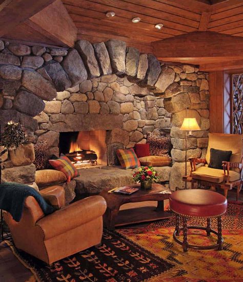 Lake Placid Lodge, Rustic Italian Decor, Rustic Italian Home, Rustic Italian, Italian Decor, Cabin Interiors, Cabin Living, Log Cabin Homes, Home Fireplace