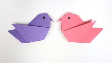 Watch this video to learn how to make an origami bird easy step by step. DIY Paper bird origami folding is so easy, just follow the instructions. I hope this video tutorial will help you to make an easy origami small bird with paper. Origami Birds Step By Step, How To Make Paper Birds Step By Step, Animal Origami Easy, Oragami Birds Step By Step, Small Easy Origami, Hummingbird Origami Tutorial, How To Make A Bird With Paper, Easy Bird Origami, Origami Bird Easy Step By Step