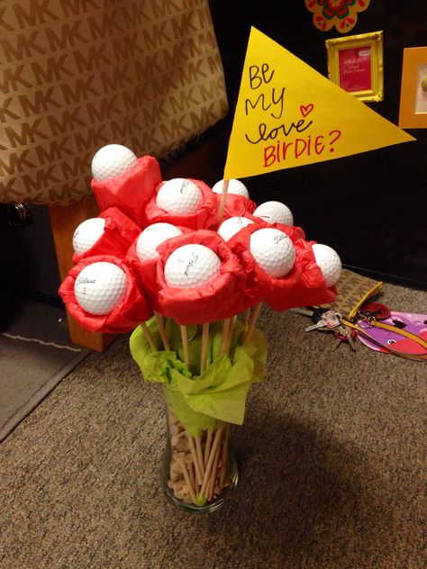 Golf Bf Gifts, Golf Valentines Gift For Him, Decorating Golf Balls For Boyfriend, Boyfriend Golf Gifts, Golf Ideas For Him, Golf Ball Bouquet, Gifts For Golfers Boyfriends, Golf Gifts For Men Diy, Golf Boyfriend Gifts