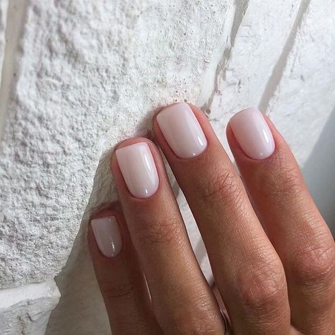 I can't get enough of the milk manicure Stars Nails, Natural Nail Designs, Manikur Kuku, Milky Nails, Her Nails, Nail Art Wedding, Nagel Inspo, Manicure Y Pedicure, Neutral Nails