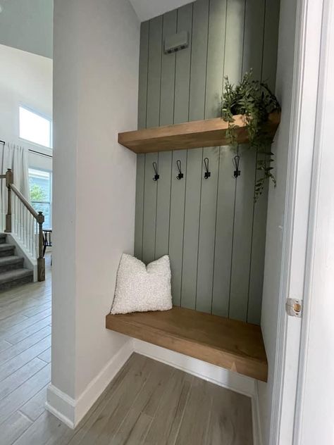 Small Front Entrance Closet Ideas, Small Garage Entryway, Hall Ways Ideas Small, Compact Hall Ideas, Mudroom Small Entryway, Hall Cloakroom Ideas, Mudroom Seating Ideas, Small Porch Interior, Mudroom Ideas Simple