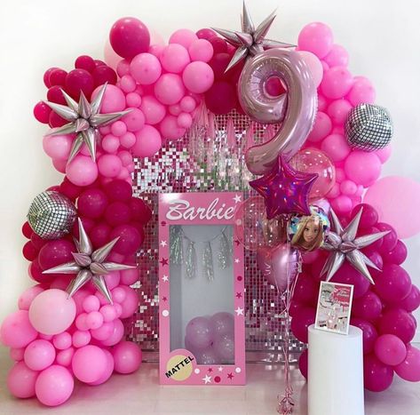 INSPIRATION💕 IDEAS💕 BALLOONS 💕 on Instagram: “Famous and young decorators use @solaair_com product in their projects, as they like the quality of materials and care their reputation…” Barbie Decorations, Pink Princess Birthday, Barbie Pool Party, Barbie Birthday Cake, Barbie Party Decorations, Deco Ballon, Barbie Theme Party, Pink Birthday Cakes, Ramadan Decoration