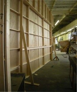 Theater flats (14' tall) with angle braces ! How to Build Free-Standing Set Walls Diy Photo Booth Backdrop, Technical Theatre, Theatre Props, Tv Set Design, Booth Backdrops, Stage Props, Set Design Theatre, Stage Set Design, Church Stage Design