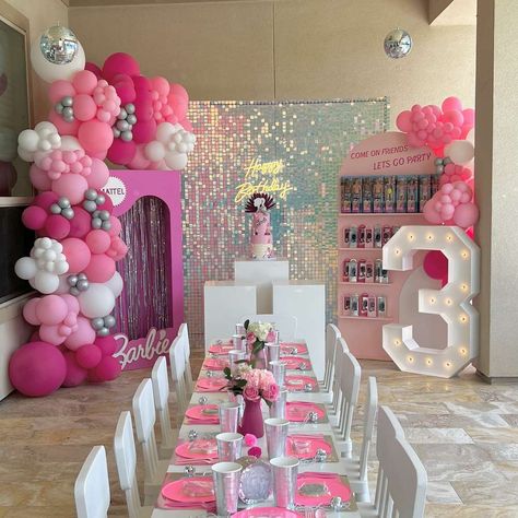 4 Year Birthday Party Ideas Barbie, Barbie In Paris Birthday Party, In House Birthday Party Ideas, Barbie Themed Slumber Party, Barbie Extra Birthday Party, Barbie Birthday Themes, One Year Old Barbie Party, Barbie Signs Birthday Parties, Barbie Themed 2nd Birthday Party