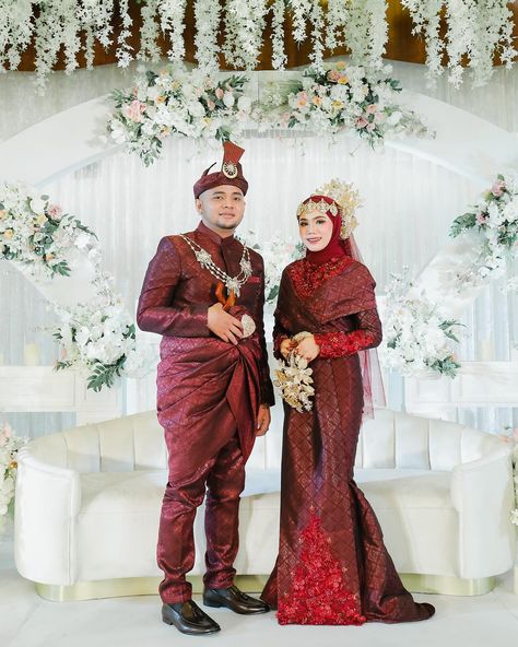 The Wedding of Syera & Akim Hall @asianagrandhall_bangi ______ Raikan Cinta bersama ASIANA WEDDING CENTRE 🏢 Pengurus Majlis Perkahwinan Anda HQ @asianaweddingcentre BUKIT BINTANG, KUALA LUMPUR @dewantunrahah @asianagrandhall_bukitbintang SHAH ALAM @asianagrandhall_shahalam @asianaweddinghall CHERAS @asianagrandhall_cheras SELAYANG @asianagrandhall_selayang @weddingbyasiana ( Butik ) SETAPAK @asianagrandhall_setapak BANGI @asianagrandhall_bangi SENTUL @asianagrandhall_sentul( Coming... Kuala Lumpur, Shah Alam, Bukit Bintang Kuala Lumpur, Majlis Perkahwinan, Quick Saves