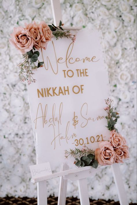 Nikkah Outdoor Setup, Nikkah Ideas Pakistani, Nikah Ideas Pakistan, Open Air Nikkah Decor, Decorations For Nikha, Outdoor Nikkah Ceremony, Nikkah Welcome Signs, Welcoming Sign For Wedding, Cute Nikkah Ideas