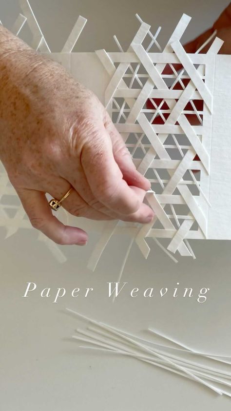 Weaving Patterns Paper, How To Weave Paper, Folded Paper Art, Paper Weaving Patterns Design, Folding Paper Crafts, Liz Sofield, Paper Pattern Design, Paper Sculpture Art, Sewn Paper