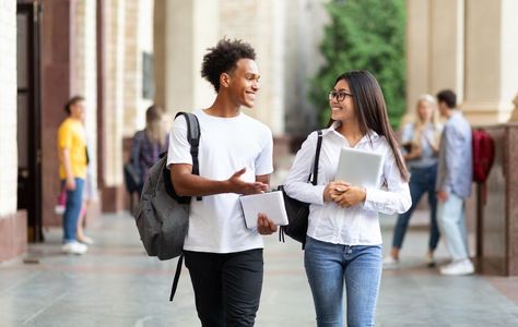 Kaplan Offers Boost Year Instead Of Gap Year For Aspiring College Students Make Friends In College, Crucial Conversations, College Photography, Student Photo, Happy Students, College Classes, College Friends, University Life, Student Success