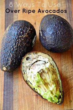 Wondering what to do with over ripe avocados? Here are a few creative ways to use over ripe avocados rather than throwing them in the trash! Balayage, Ripe Avocado Recipes, Unripe Avocado, Avocado Uses, Recipes Chili, Avocado Recipes Healthy, Avacado Recipes, Avocado Dessert, Postre Keto