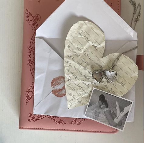 Hadiah Valentine, Bf Gifts, Gift Inspo, Love Languages, San Valentino, Love Letters, Creative Gifts, A Heart