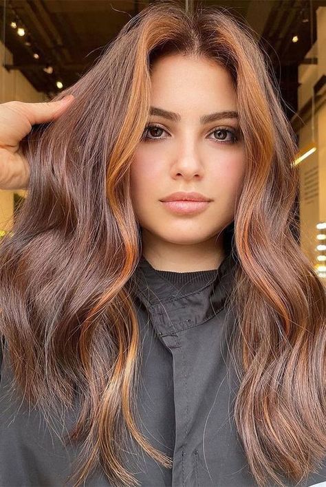 17 Stunning Fall Hair Colors with Curtain Bangs: Embrace the Season’s Beauty Classic Balayage, Mushroom Hair, Kadeřnické Trendy, Money Piece, Ginger Hair Color, Spring Hair Color, Hair Color Auburn, Winter Hair Color, Spring Hairstyles