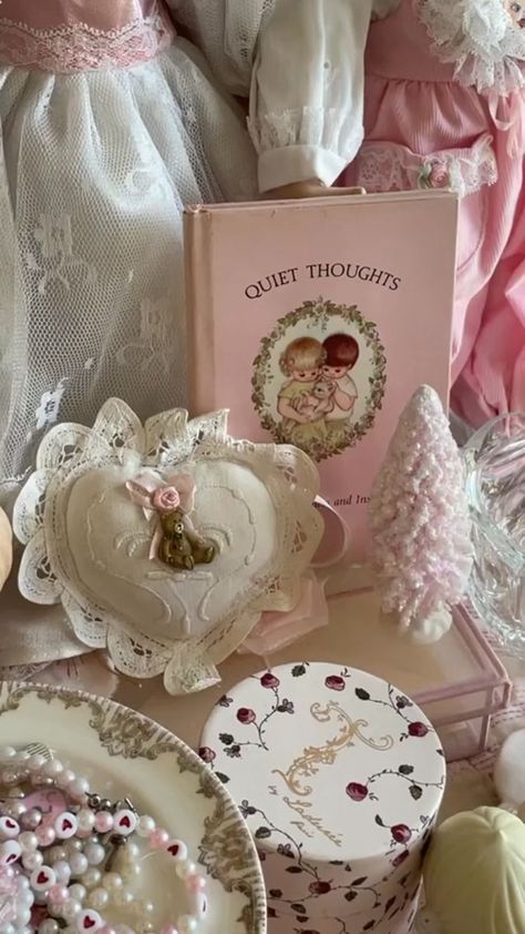 Victorian Era, Princess Core, Girly Aesthetic, Pink Vibes, Pink Girly Things, Princess Aesthetic, Everything Pink, Pink Princess, Pink Aesthetic