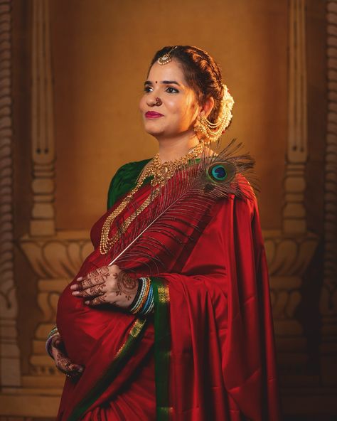 Maternity is a journey to be memorised for a lifetime🤩 Liking, commenting and sharing will be very much appreciated 😁 For Bookings DM or Whatsapp us @+91 9962609796 Shot by @chuppido Shot on @canonindia_official #5dmarkiv @godoxlighting #thephotophiles #momentsinmotherhood #mompreneur #photooftheday #expectingmom #babybump #maternityphotoshoot #healthypregnancy #maternityphotographer #maternityphotosession #babyontheway #best #creative #affordable #maternityphotography #in #chennai #ma... Maternity Traditional Photoshoot, Maternity Photography Traditional, Meternati Photo Shoot Indian, Different Maternity Shoot Ideas, Saree Maternity Photoshoot, Maternity Photography In Saree, Traditional Pregnancy Photoshoot, Indian Pregnancy Photoshoot, Maternity Photography Indian