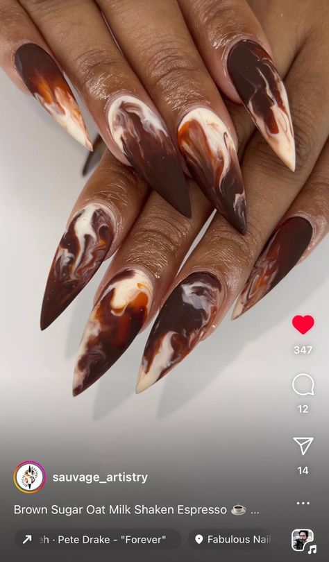 There's a new beauty trend taking over Instagram and it's absolutely stunning. Say hello to "quartz nails". Brown Polygel Nails, Crackle Nail Art, Chocolate Nails Acrylic, Chocolate Nail Designs, Chocolate Brown Nails Design, Chocolate Nails Design, Black And Brown Nails, Acrylic Marble Nails, Funky Fall Nails