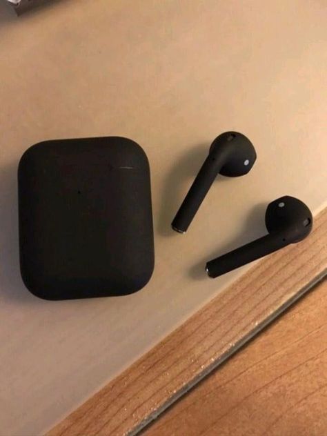 Apple Tv, Produk Apple, Accessoires Iphone, วอลล์เปเปอร์ Apple Watch, Iphone Accessories, Airpod Case, Apple Airpods, Wireless Earbuds, Apple Products