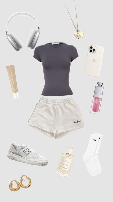 𝖼𝗎𝗍𝖾 𝗅𝖺𝗓𝗒 𝖽𝖺𝗒 𝗈𝗎𝗍𝖿𝗂𝗍𝗌 #cutelazydayoutfits #outfits #outfitideas #fyp Lazy Cute Summer Outfits, Clean Lazy Outfit, Lazy Work Day Outfit, Lazy Workout Outfit, Shein Outfits Comfy, Comfy Outfits For School Hot Day, Sweats And Sports Bra Outfit, Cute Lazy Girl Outfits, Lazy Outfits Women