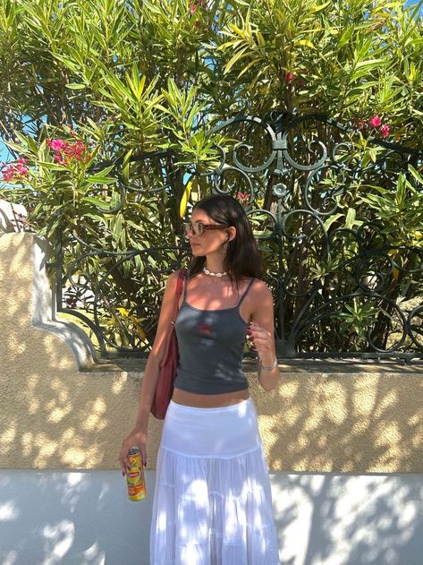 White Skirt And Tank Top Outfit, Tank Top And Skirt Outfit Aesthetic, Maxi Skirt And Tank Top Outfit, Maxi Skirt Tank Top, Long Skirt Tank Top Summer Outfits, Long Skirt Tank Top Outfits, Maxi Skirt With Tank Top, Skirt Outfits Vacation, Tank Top And Long Skirt