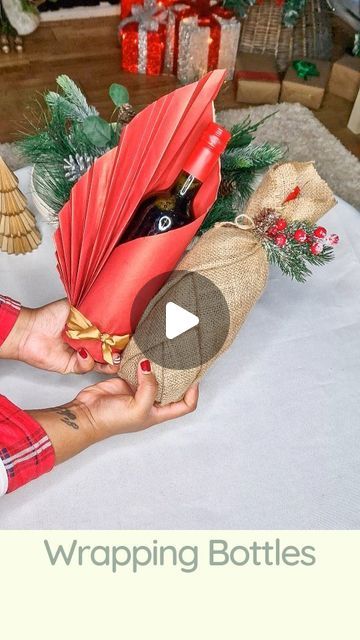 627K views · 16K likes | Tanya - Queen Of Hacks 👸🏿 on Instagram: "🎁 2 Ways To Wrap Wine Bottles For Christmas ~ Save for later 💫 If you're planning to attend a Christmas dinner, birthday party, or housewarming, a bottle of wine (alcoholic or non-alcoholic) can be an excellent idea. But make it even more special by gift wrapping the bottle to make it look more beautiful. You can use these two simple wrapping techniques that only take a few minutes to execute. 💫1 or 2 . Which one will you be trying? #christmas2023 #christmas #christmasgifts #winebottle #wrappinggifts #christmaswrapping #cozychristmas #homeinspo #wrappingpaper #wrappingpresents #christmascrafts #christmasmagic" Wrapping Beer Bottles Gift, Housewarming Gifts Ideas, Christmas Wine Bottle Craft, Ways To Wrap Wine Bottles, How To Wrap A Wine Bottle, Wrapping Wine Bottles Gift Ideas, Wrapping A Wine Bottle, Wine Bottle Wrapping Ideas, Bottle Wrapping Ideas