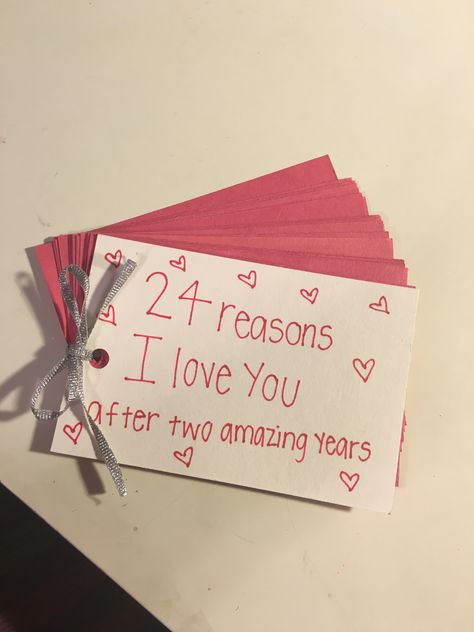 Two year anniversary gift for boyfriend ❤️ 2 Year Anniversary Gifts, 2 Year Anniversary Gifts For Him, Anniversary Gift Ideas For Him Boyfriend, Valentines Day Sayings, Second Year Anniversary Gift, Anniversary Ideas For Him, 2 Year Anniversary Gift, Dating Anniversary Gifts, Second Anniversary Gift