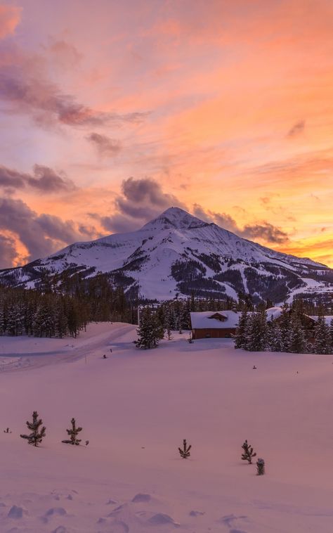 #montana #mountain #snow #sunset #winter #Nature. Read more: https://wallpapershd.info/wallpaper-winter-mountain-montana-snow-sunset-1584296584.html Check more at https://wallpapershd.info/wallpaper-winter-mountain-montana-snow-sunset-1584296584.html Natal, Mountain Aesthetic Wallpaper, Montana Aesthetic, Snow Sunset, Montana Winter, Sunset Winter, Magical Sky, Mountain Aesthetic, Mountains Aesthetic