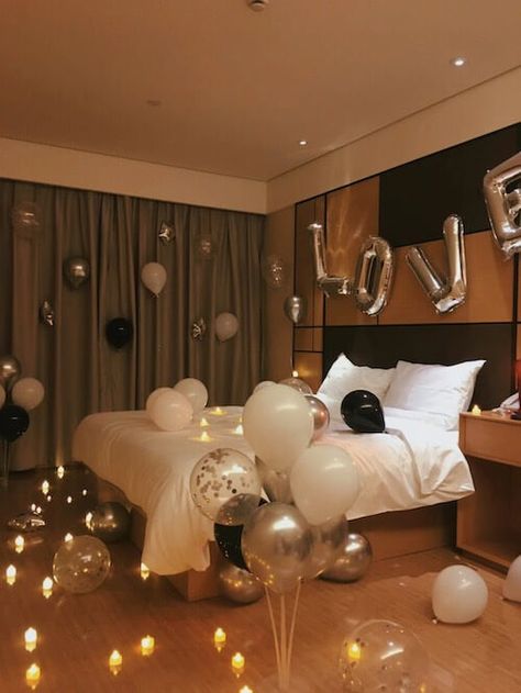 57+ Romantic Valentines Room Decoration Ideas For Him Or Her [2024]: Bedroom, Hotel Room, And More Wolfsburg, Romantic Bedroom Ideas For Him, Wedding Hotel Room, Valentines Room, Birthday Room Surprise, Hotel Room Decoration, Romantic Hotel Rooms, Aesthetic Valentines Day, Valentines Day Aesthetic