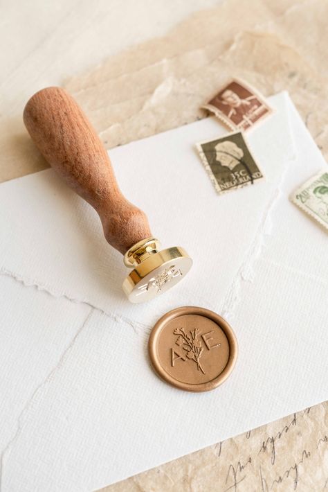 Wax Seal Envelope, Gold Foil Invitations, Letterpress Invitation Suite, Wax Seal Initials, Stamp Invitation, Wax Seal Stamp Wedding, Stamp Handmade, Art Invitations, Wax Seal Stamp Custom