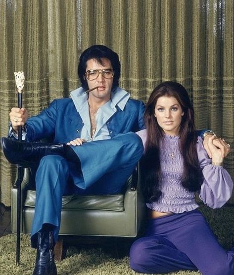 60s-70s Perspective on Instagram: “Elvis and Priscilla Presley in 1971” Young Priscilla Presley, Elvis Costume, Elvis Presley Priscilla, Duo Costumes, Couples Halloween Outfits, Deborah Kerr, Elvis And Priscilla, Elvis Movies, Elvis Presley Photos